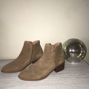 Steve Madden booties